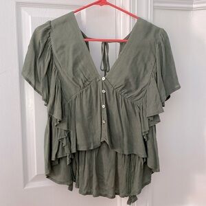 Illa illa medium flowy top